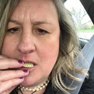 Meet your Posher, Deirdre